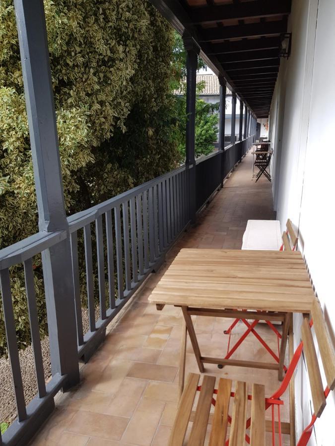 Patio Andaluz Siglo XVI Sevilha Exterior foto